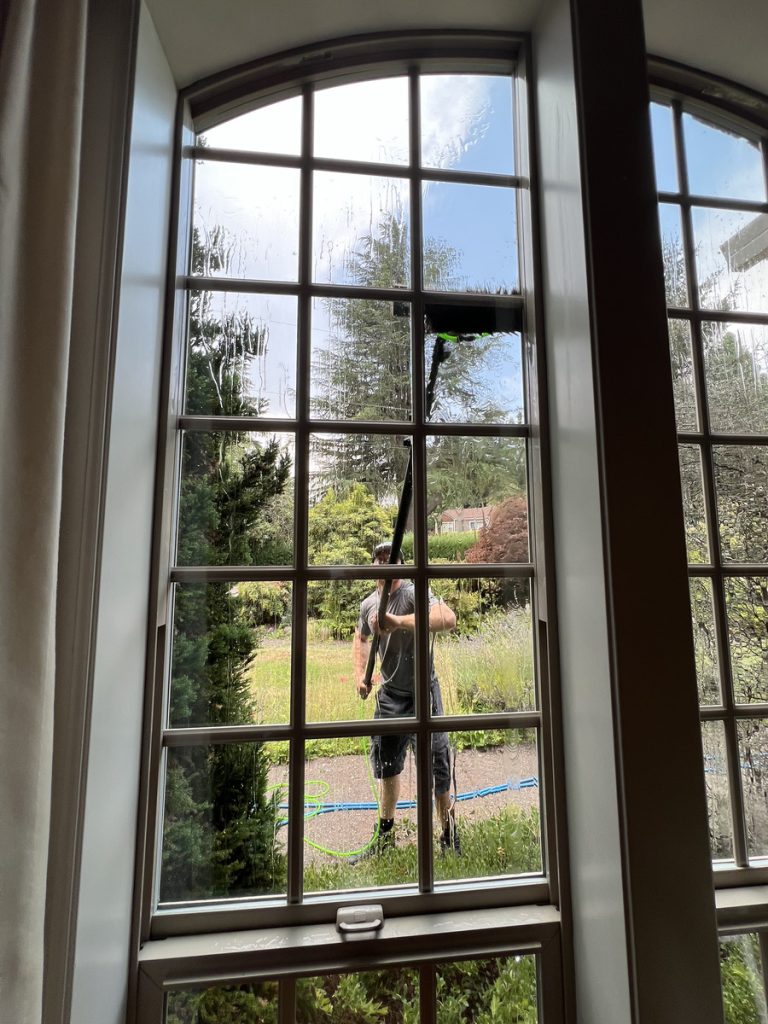 Window Cleaning Happy Valley
