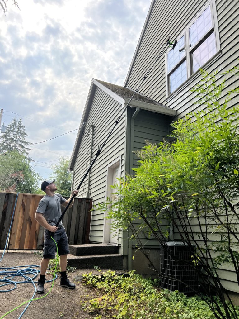 Window Cleaning in West Linn